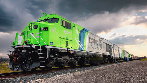 Revolutionizing Rail Transportation: CPKC's Hydrogen Locomotive Program Takes Off